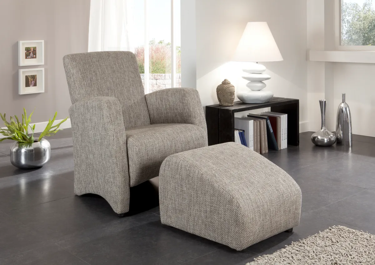 Nehl - Lounge Sessel mit Anbauhocker
